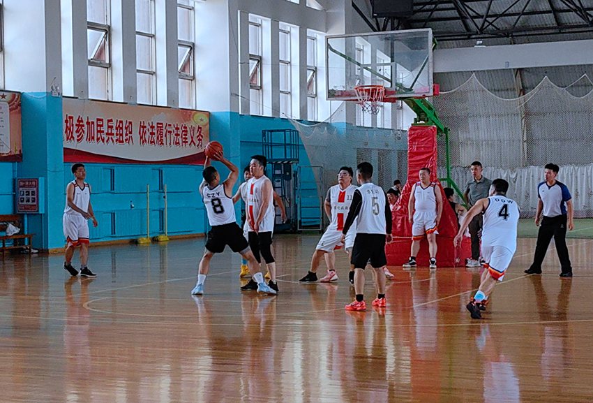 敦化市“農商行杯”第一屆全民健身運動會足球籃球排球測試賽開賽(图4)