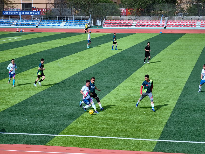 敦化市“農商行杯”第一屆全民健身運動會足球籃球排球測試賽開賽(图5)