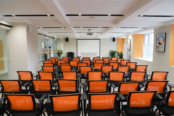 Kaiyun（中国体育）：打造“孵化器+人才公寓”模式！云岩区探索人才引育工作新路径(图6)