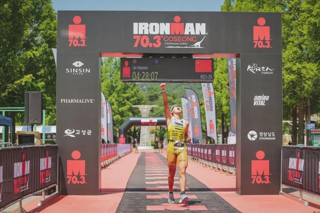 中产追捧的千元跑鞋收入狂飙1000倍(图4)