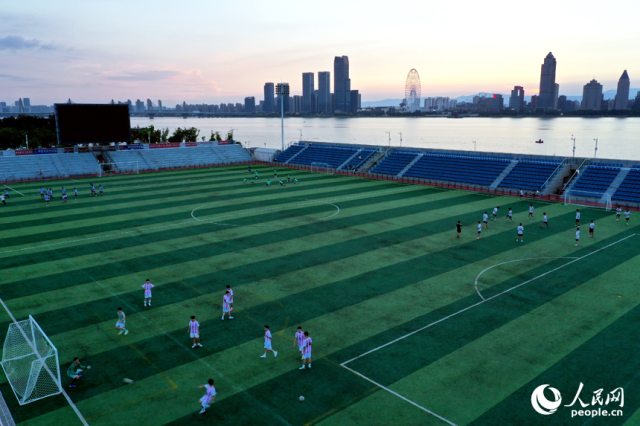 Kaiyun体育网站：江西南昌：全民健身“热”起来(图4)