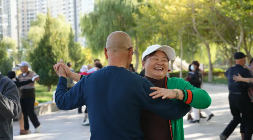 库尔勒：全民健身添彩美好生活引领快乐健身新风尚(图2)