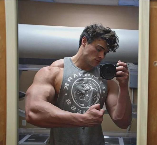 身体各部位一周怎么安排健身最合适？最经典的5种都在这里了(图5)