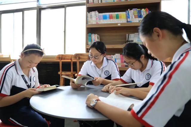 临港区：家门口“近”享优质教育(图2)