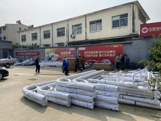 Kaiyun体育网站：体育助力乡村振兴！2024年薛城区全民健身器材发放仪式举行(图3)