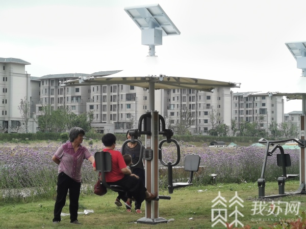 Kaiyun体育网站：盐城：安装二代智慧健身路径营造百姓家门口的幸福(图1)