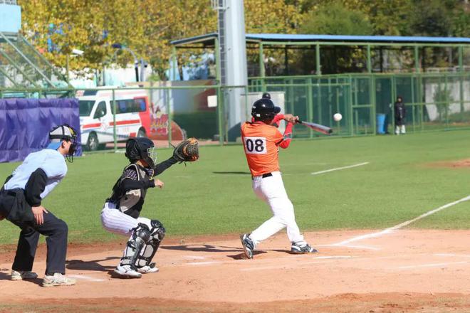 Kaiyun体育网站：中国信托杯2024年全国青少年棒球联赛在金普新区开赛(图2)