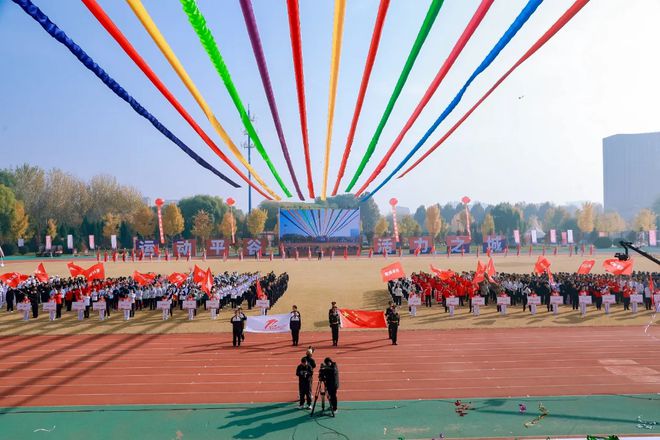 Kaiyun（中国体育）：秋风今又是飒爽运动场！2024平谷区全民健身运动会盛大开幕(图4)