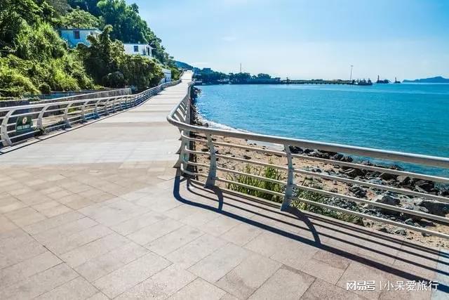 深圳盐田的海滨栈道堪称一条令人向往的海岸线(图1)