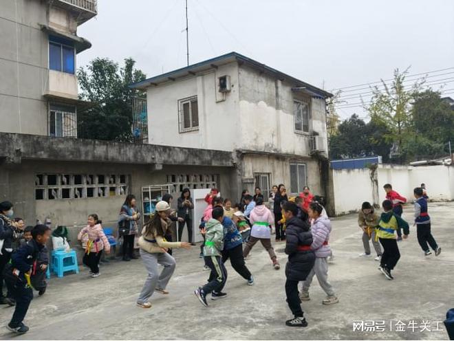 白果林社区：“青春飞扬·快乐无限”青少年趣味运动会(图3)