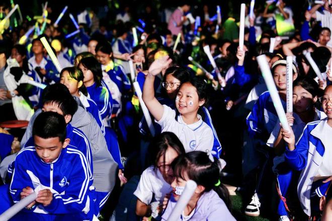 关注！首师附中进驻十年这所学校跻身京南黑马校(图8)