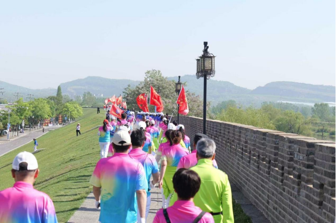 Kaiyun（中国体育）：徽煌之路逐梦江淮2025安徽省全民健身徒步大会淮南站开幕(图3)