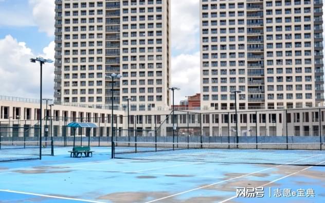 广州商学院环境速览：完美的运动环境支撑所有学生需求非常好！(图4)