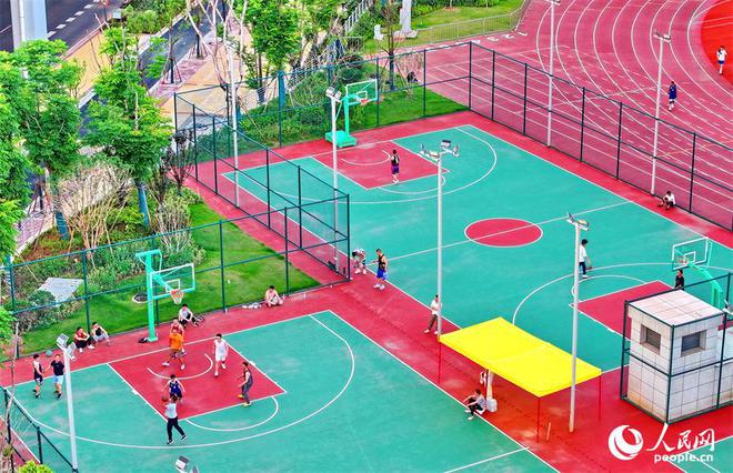 江西赣州：全民健身中心成健身锻炼好去处(图4)