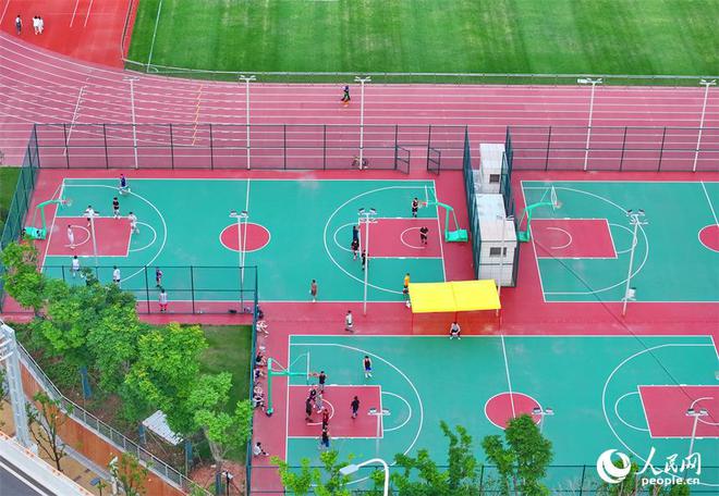 江西赣州：全民健身中心成健身锻炼好去处(图6)