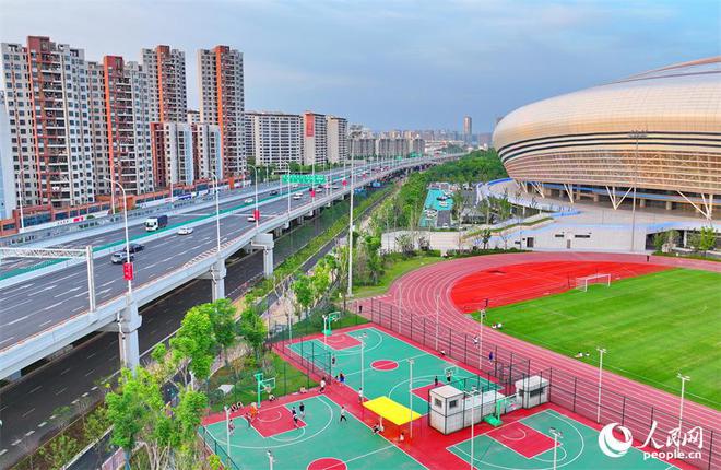江西赣州：全民健身中心成健身锻炼好去处(图9)