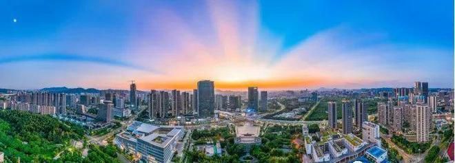 2025年深圳市光明凤凰城华润润宏城二期2-12地块备案为：润臻园(图13)