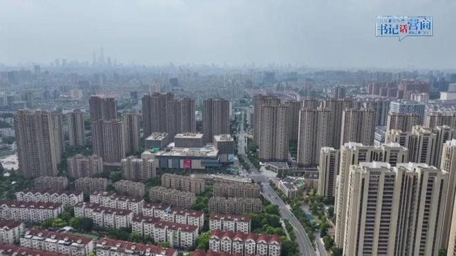 优化营商环境看彩虹江湾的古镇新韵｜《书记话营商》⑥(图1)