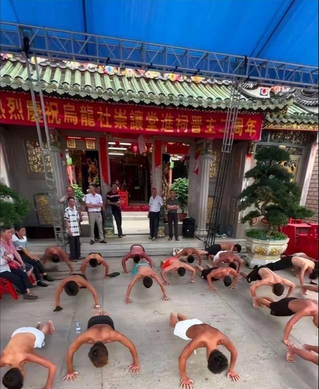 端午将至猎德村的天先塌了3条龙舟翻2条原因竟是犯了大忌(图1)