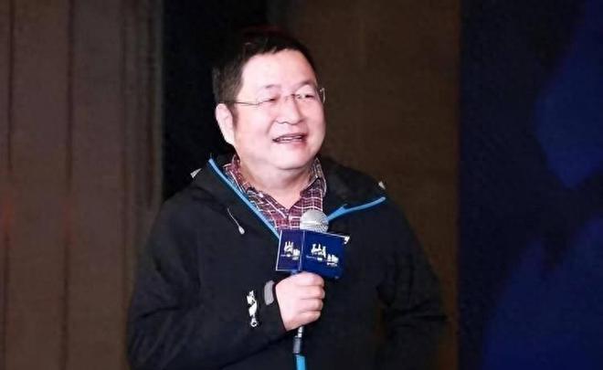 狂砸460亿！继马云、曹德旺后又一大佬要办大学预计25年招生(图1)