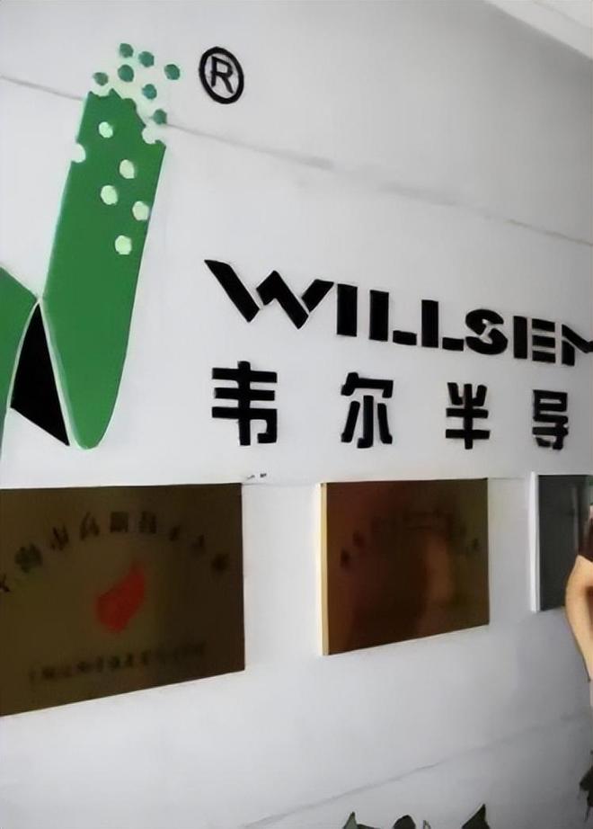 狂砸460亿！继马云、曹德旺后又一大佬要办大学预计25年招生(图13)