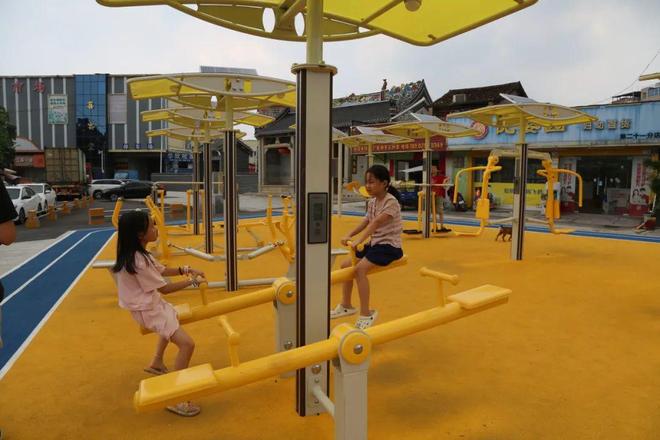 Kaiyun（中国体育）：田新社区全新“黄金”健身路径正式启用！(图6)