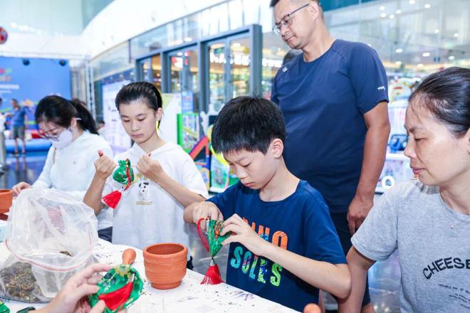 Kaiyun体育网站：来杨浦边逛街边打卡趣味运动会！(图3)