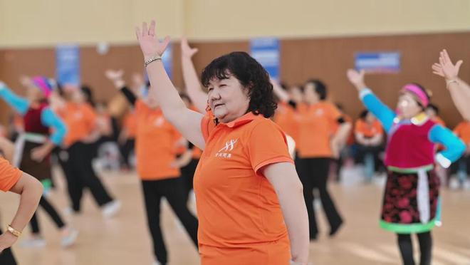 云南省社会体育指导员培训暨丽江“万村妇女”民族健身操培训收官(图5)