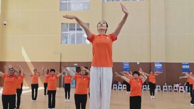 云南省社会体育指导员培训暨丽江“万村妇女”民族健身操培训收官(图6)