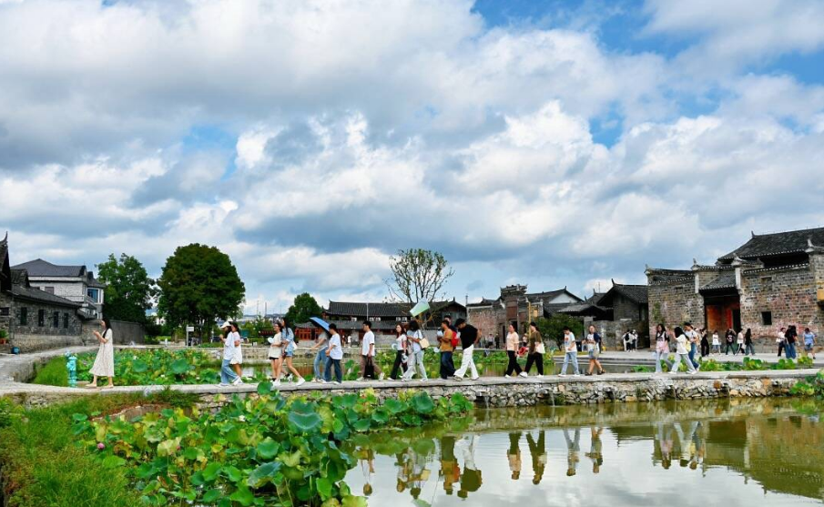 看怀化如何将“一轴四点”串珠成链打造城市文旅新地标(图4)