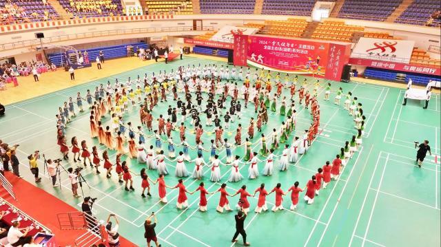 Kaiyun体育网站：2024“全民健身日”主题活动在益阳开幕(图6)