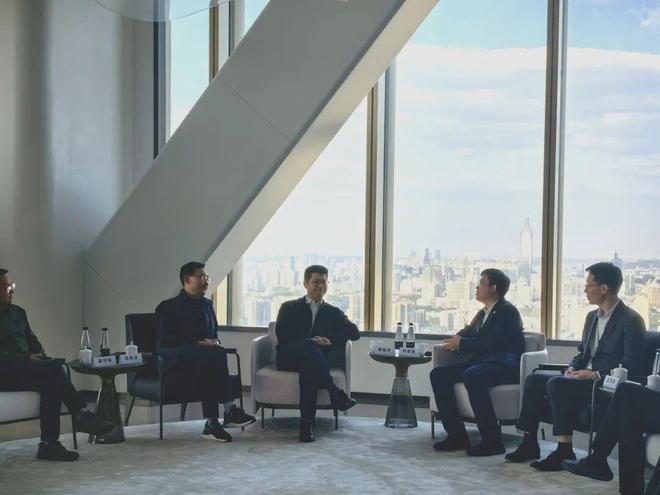 南京商业地产周报走进华设集团探索产商双向赋能路径；南京全民健身中心冲刺施工收尾……(图6)