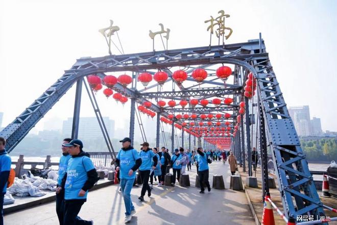 徒步黄河之滨！城关区广武门街道解锁“全民健身+”新模式(图3)