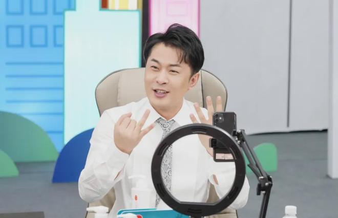 从董宇辉到李佳琦：个人IP转型与直播电商的价值重构(图7)