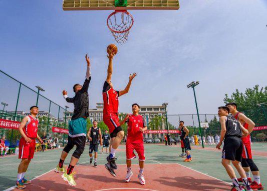 “全国群众体育先进单位”荣誉的背后(图1)