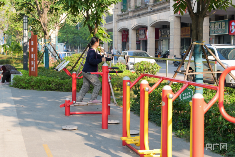 Kaiyun体育网站：从“健身去哪儿”到“活力满邕城”解码南宁体育强市建设新路径(图1)