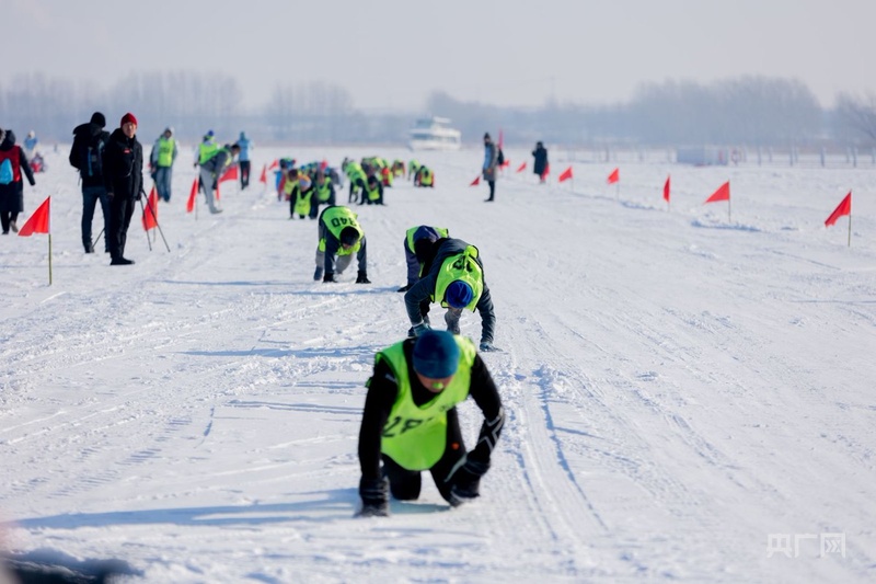 Kaiyun体育网站：2026中国全民健身走（跑）大赛哈尔滨站开赛(图4)