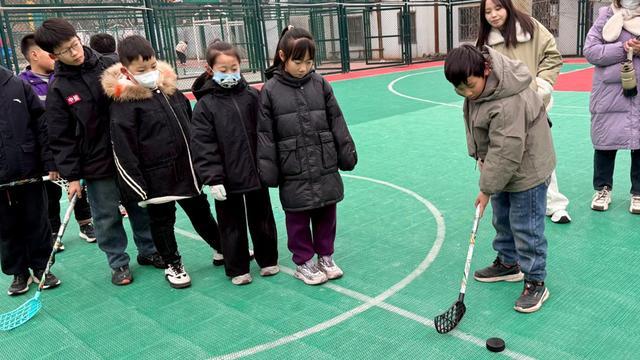 安阳全民健身大众冰雪季活动启动(图1)