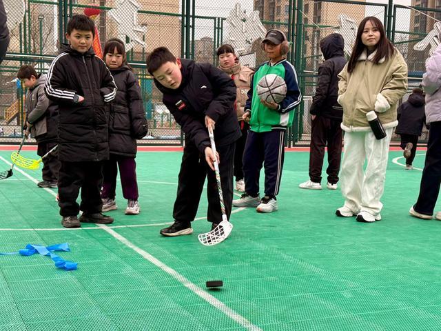 安阳全民健身大众冰雪季活动启动(图3)