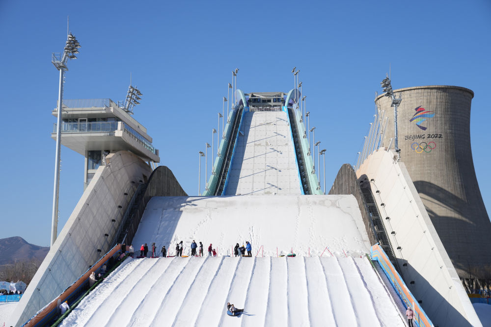 冬奥·征途丨一场三亿中国人的冰雪“奇缘”(图2)