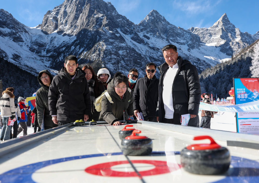 冬奥·征途丨一场三亿中国人的冰雪“奇缘”(图28)