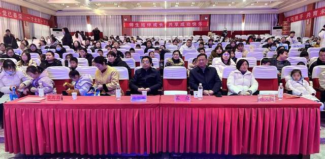 冠县2026第十六届全民健身运动会暨“青少年”迎魔方大赛圆满落幕(图2)