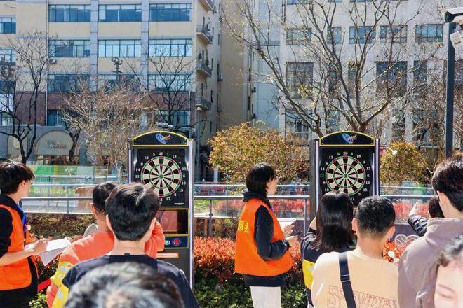 机器人热舞、F1竞速……静安职工运动汇MOHO科技体育运动嘉年华玩出新高度(图4)