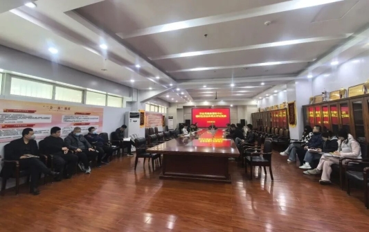 潍坊市全民健身服务中心召开组织生活会并民主评议党员(图1)